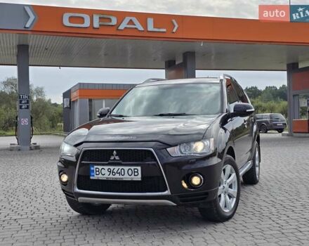 Мицубиси Аутлендер 2010 в Калуше на Automoto.ua Черный Мицубиси Аутлендер, объемом двигателя 1.97 л и пробегом 270 тыс. км за 11700 $, фото 2 на Automoto.ua