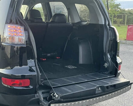 Черный Мицубиси Аутлендер, объемом двигателя 0 л и пробегом 257 тыс. км за 10399 $, фото 31 на Automoto.ua