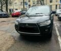Чорний Міцубісі Аутлендер, об'ємом двигуна 0 л та пробігом 240 тис. км за 9800 $, фото 4 на Automoto.ua