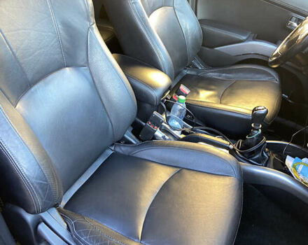 Черный Мицубиси Аутлендер, объемом двигателя 1.97 л и пробегом 292 тыс. км за 10900 $, фото 18 на Automoto.ua