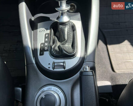 Чорний Міцубісі Аутлендер, об'ємом двигуна 2.2 л та пробігом 214 тис. км за 10600 $, фото 24 на Automoto.ua