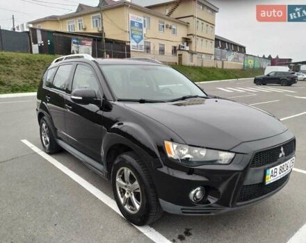 Чорний Міцубісі Аутлендер, об'ємом двигуна 2 л та пробігом 226 тис. км за 10750 $, фото 1 на Automoto.ua