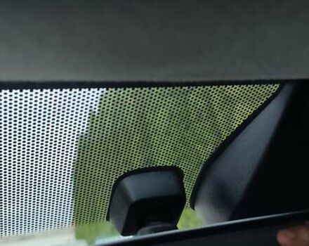 Черный Мицубиси Аутлендер, объемом двигателя 2 л и пробегом 210 тыс. км за 10600 $, фото 24 на Automoto.ua