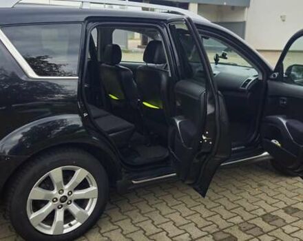 Чорний Міцубісі Аутлендер, об'ємом двигуна 2.2 л та пробігом 219 тис. км за 11500 $, фото 8 на Automoto.ua