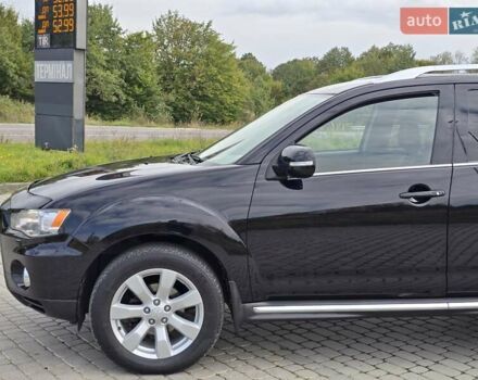 Мицубиси Аутлендер 2010 в Калуше на Automoto.ua Черный Мицубиси Аутлендер, объемом двигателя 1.97 л и пробегом 270 тыс. км за 11700 $, фото 18 на Automoto.ua