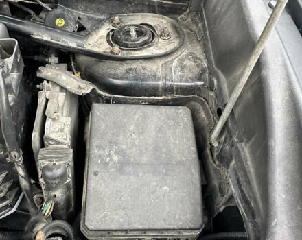 Черный Мицубиси Аутлендер, объемом двигателя 1.97 л и пробегом 224 тыс. км за 9000 $, фото 17 на Automoto.ua