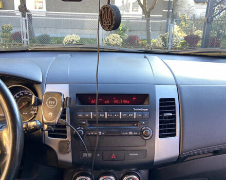 Черный Мицубиси Аутлендер, объемом двигателя 1.97 л и пробегом 292 тыс. км за 10900 $, фото 31 на Automoto.ua