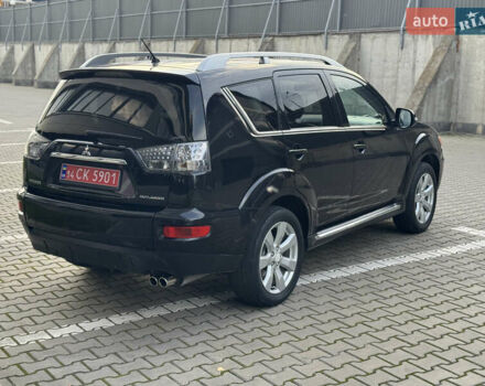 Черный Мицубиси Аутлендер, объемом двигателя 2.2 л и пробегом 225 тыс. км за 10950 $, фото 17 на Automoto.ua