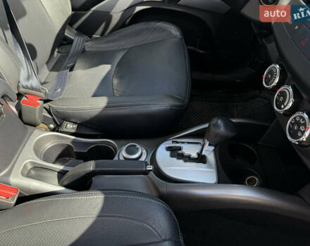 Чорний Міцубісі Аутлендер, об'ємом двигуна 2.36 л та пробігом 235 тис. км за 12500 $, фото 6 на Automoto.ua