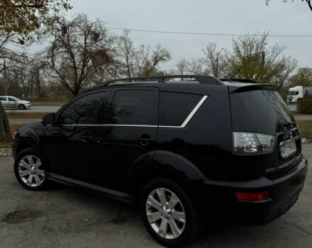 Черный Мицубиси Аутлендер, объемом двигателя 2.2 л и пробегом 253 тыс. км за 12500 $, фото 8 на Automoto.ua