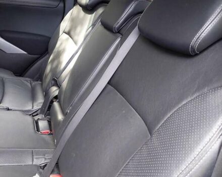 Чорний Міцубісі Аутлендер, об'ємом двигуна 2.3 л та пробігом 271 тис. км за 10500 $, фото 4 на Automoto.ua