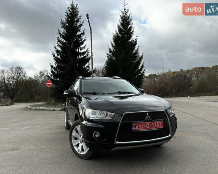 Чорний Міцубісі Аутлендер, об'ємом двигуна 2.2 л та пробігом 236 тис. км за 11399 $, фото 2 на Automoto.ua