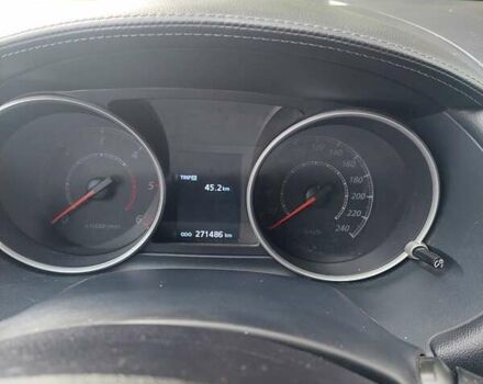 Чорний Міцубісі Аутлендер, об'ємом двигуна 2.3 л та пробігом 271 тис. км за 10500 $, фото 7 на Automoto.ua