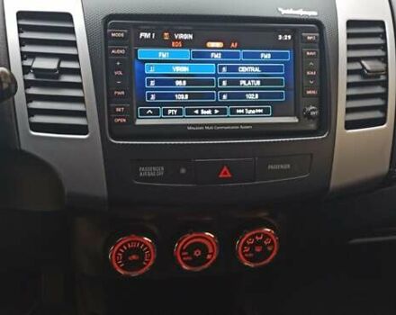 Черный Мицубиси Аутлендер, объемом двигателя 2.2 л и пробегом 209 тыс. км за 12700 $, фото 21 на Automoto.ua