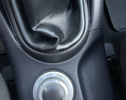 Чорний Міцубісі Аутлендер, об'ємом двигуна 2.4 л та пробігом 93 тис. км за 12500 $, фото 25 на Automoto.ua