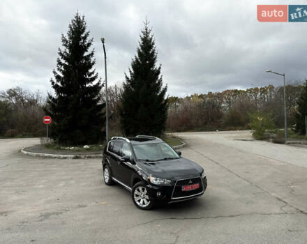 Міцубісі Аутлендер 2011 у Бердичеве на Automoto.ua Чорний Міцубісі Аутлендер, об'ємом двигуна 2.2 л та пробігом 237 тис. км за 11499 $, фото 18 на Automoto.ua