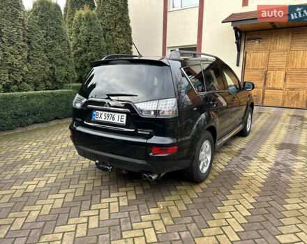Чорний Міцубісі Аутлендер, об'ємом двигуна 2.2 л та пробігом 216 тис. км за 12000 $, фото 4 на Automoto.ua
