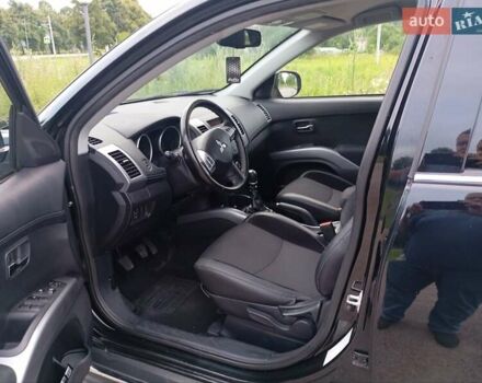 Чорний Міцубісі Аутлендер, об'ємом двигуна 2.2 л та пробігом 238 тис. км за 10100 $, фото 15 на Automoto.ua