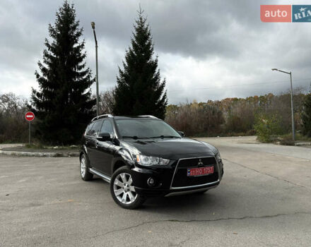 Міцубісі Аутлендер 2011 у Бердичеве на Automoto.ua Чорний Міцубісі Аутлендер, об'ємом двигуна 2.2 л та пробігом 237 тис. км за 11499 $, фото 1 на Automoto.ua