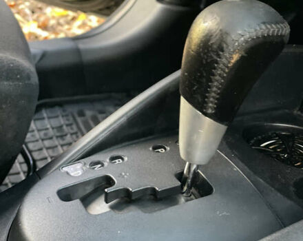 Міцубісі Аутлендер 2011 у Хмельницькому на Automoto.ua Чорний Міцубісі Аутлендер, об'ємом двигуна 2 л та пробігом 196 тис. км за 9500 $, фото 15 на Automoto.ua