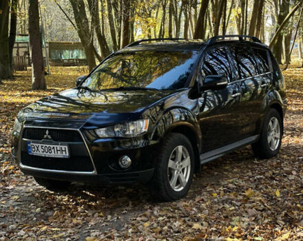 Міцубісі Аутлендер 2011 у Хмельницькому на Automoto.ua Чорний Міцубісі Аутлендер, об'ємом двигуна 2 л та пробігом 196 тис. км за 9500 $, фото 2 на Automoto.ua