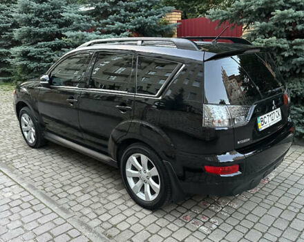 Міцубісі Аутлендер 2011 у Львові на Automoto.ua Чорний Міцубісі Аутлендер, об'ємом двигуна 2.36 л та пробігом 172 тис. км за 11000 $, фото 7 на Automoto.ua
