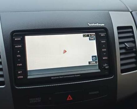 Черный Мицубиси Аутлендер, объемом двигателя 2.2 л и пробегом 209 тыс. км за 12700 $, фото 27 на Automoto.ua