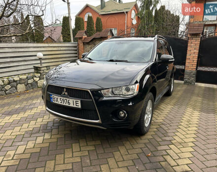 Чорний Міцубісі Аутлендер, об'ємом двигуна 2.2 л та пробігом 216 тис. км за 12000 $, фото 10 на Automoto.ua