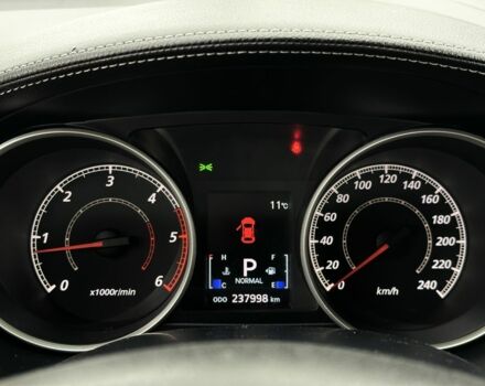 Черный Мицубиси Аутлендер, объемом двигателя 2.2 л и пробегом 237 тыс. км за 11450 $, фото 12 на Automoto.ua