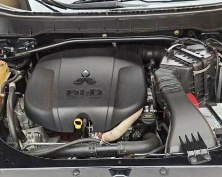 Черный Мицубиси Аутлендер, объемом двигателя 2.2 л и пробегом 209 тыс. км за 12700 $, фото 47 на Automoto.ua