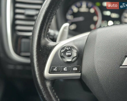 Чорний Міцубісі Аутлендер, об'ємом двигуна 2.2 л та пробігом 176 тис. км за 13500 $, фото 19 на Automoto.ua