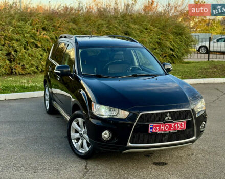 Мицубиси Аутлендер 2012 в Полтаве на Automoto.ua Черный Мицубиси Аутлендер, объемом двигателя 2.3 л и пробегом 194 тыс. км за 11450 $, фото 1 на Automoto.ua