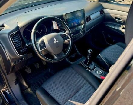 Чорний Міцубісі Аутлендер, об'ємом двигуна 2.27 л та пробігом 250 тис. км за 12200 $, фото 16 на Automoto.ua