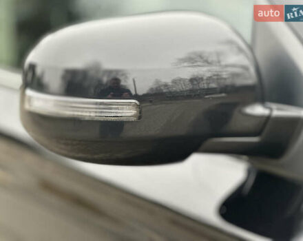 Чорний Міцубісі Аутлендер, об'ємом двигуна 2.2 л та пробігом 176 тис. км за 13500 $, фото 6 на Automoto.ua