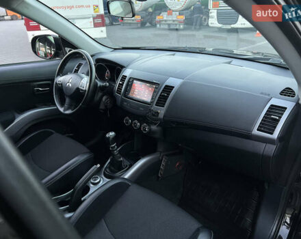 Чорний Міцубісі Аутлендер, об'ємом двигуна 2.3 л та пробігом 124 тис. км за 11999 $, фото 35 на Automoto.ua