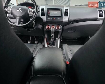 Черный Мицубиси Аутлендер, объемом двигателя 2.2 л и пробегом 188 тыс. км за 10999 $, фото 47 на Automoto.ua