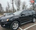 Чорний Міцубісі Аутлендер, об'ємом двигуна 2 л та пробігом 123 тис. км за 10500 $, фото 3 на Automoto.ua