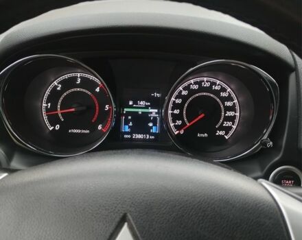 Міцубісі Аутлендер 2012 у Костополе на Automoto.ua Чорний Міцубісі Аутлендер, об'ємом двигуна 1.8 л та пробігом 248 тис. км за 10500 $, фото 4 на Automoto.ua