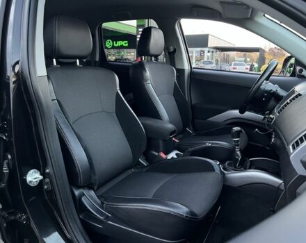 Черный Мицубиси Аутлендер, объемом двигателя 2.3 л и пробегом 124 тыс. км за 11999 $, фото 14 на Automoto.ua