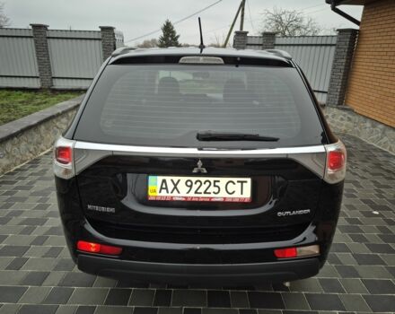 Черный Мицубиси Аутлендер, объемом двигателя 2.4 л и пробегом 211 тыс. км за 12590 $, фото 7 на Automoto.ua