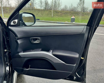 Черный Мицубиси Аутлендер, объемом двигателя 2.2 л и пробегом 215 тыс. км за 11450 $, фото 29 на Automoto.ua