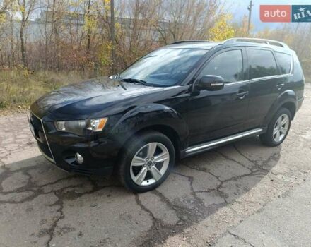 Черный Мицубиси Аутлендер, объемом двигателя 2.2 л и пробегом 218 тыс. км за 11800 $, фото 8 на Automoto.ua