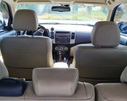 Черный Мицубиси Аутлендер, объемом двигателя 2.27 л и пробегом 195 тыс. км за 10500 $, фото 12 на Automoto.ua