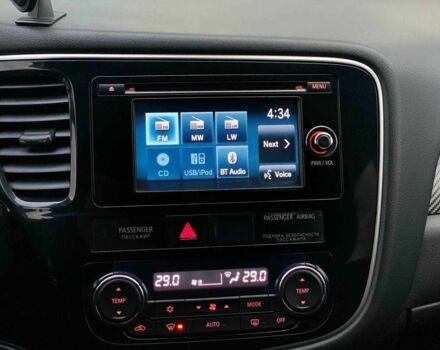 Черный Мицубиси Аутлендер, объемом двигателя 2.4 л и пробегом 212 тыс. км за 12990 $, фото 16 на Automoto.ua