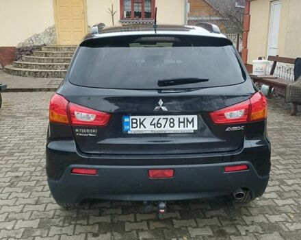 Міцубісі Аутлендер 2012 у Костополе на Automoto.ua Чорний Міцубісі Аутлендер, об'ємом двигуна 1.8 л та пробігом 248 тис. км за 10500 $, фото 1 на Automoto.ua