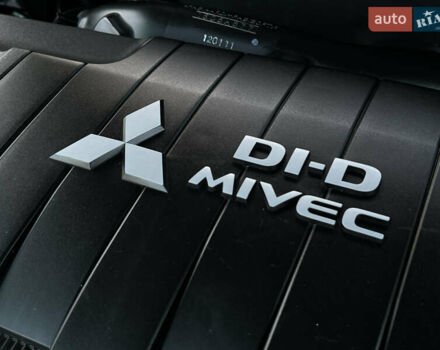 Чорний Міцубісі Аутлендер, об'ємом двигуна 2.3 л та пробігом 124 тис. км за 11999 $, фото 96 на Automoto.ua