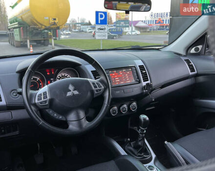 Чорний Міцубісі Аутлендер, об'ємом двигуна 2.3 л та пробігом 124 тис. км за 11999 $, фото 34 на Automoto.ua