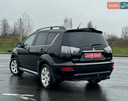 Черный Мицубиси Аутлендер, объемом двигателя 2.2 л и пробегом 215 тыс. км за 11450 $, фото 4 на Automoto.ua