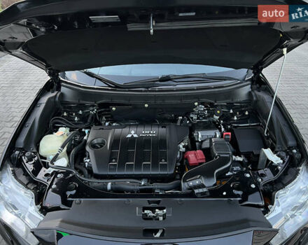 Чорний Міцубісі Аутлендер, об'ємом двигуна 2.3 л та пробігом 124 тис. км за 11999 $, фото 93 на Automoto.ua