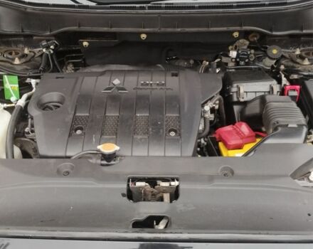 Міцубісі Аутлендер 2012 у Костополе на Automoto.ua Чорний Міцубісі Аутлендер, об'ємом двигуна 1.8 л та пробігом 248 тис. км за 10500 $, фото 9 на Automoto.ua